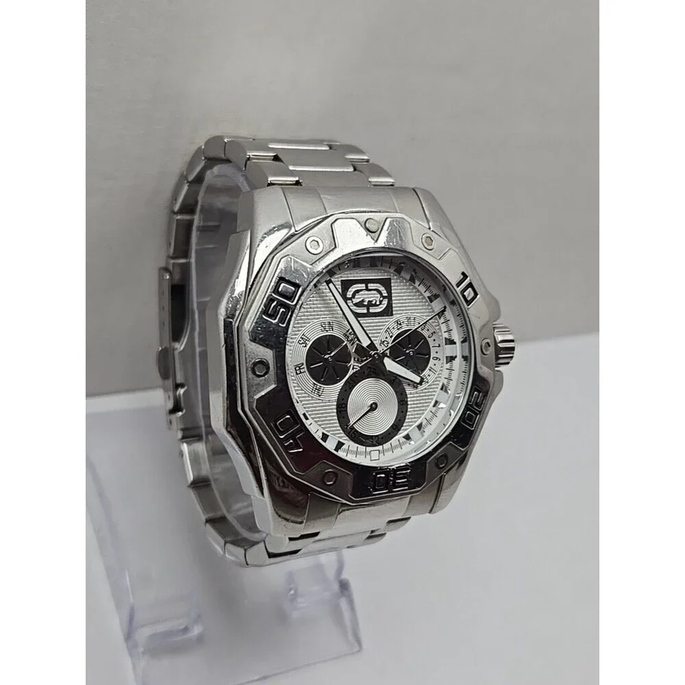 Marc Ecko item shows